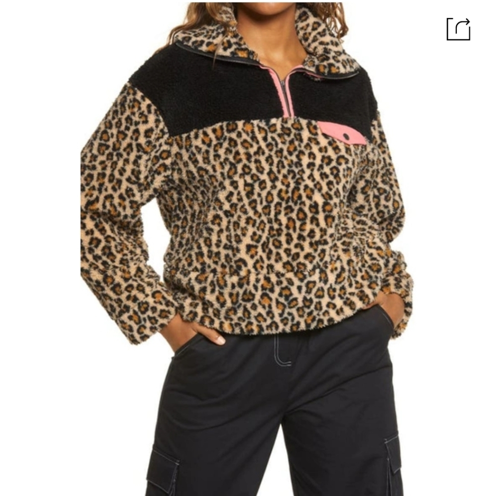Leopard Colorblock Fleece Pullover In Tan Dale Leopard Big Spot